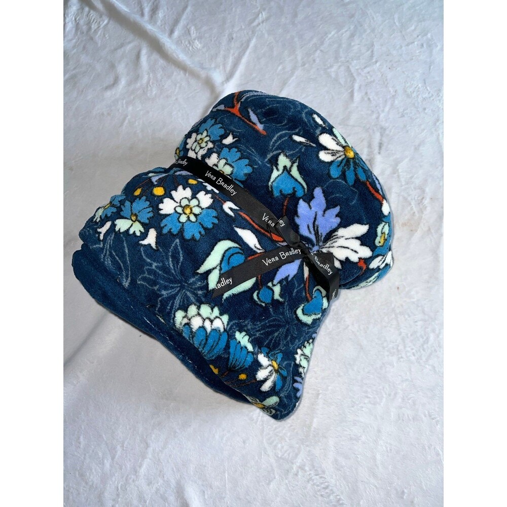 Vera Bradley blanket - new 84”x50” floral burst, fleece throw